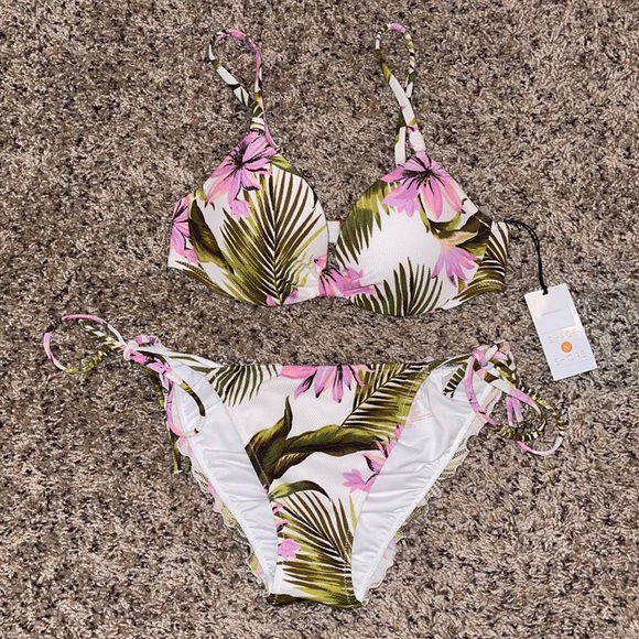 Shade & Shore Other - Shade & Shore Swimsuit